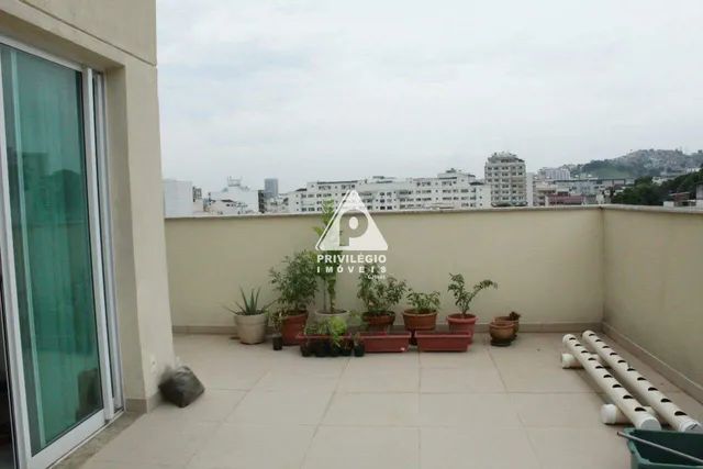Cobertura com 3 Quartos à Venda, 181m²