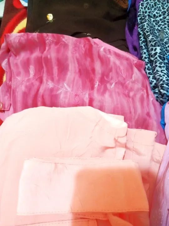 Lote Avental p Professoras Sem Mangas com Bolsos, diversos tecidos, cores e modelos! Brind - Foto 3