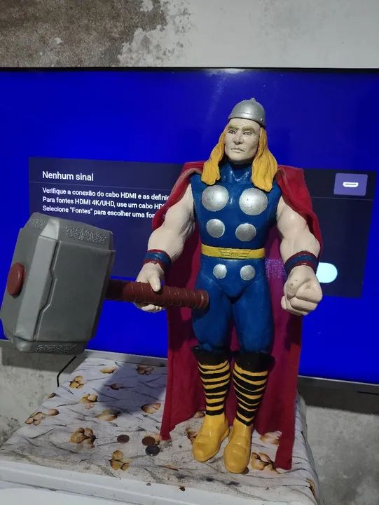 BONECO DA MARVEL THOR COM 55 CM