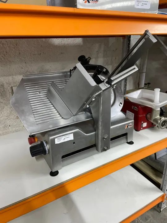 Cortador de Frios Automático 0,33cv Semi Novo (Ester) 