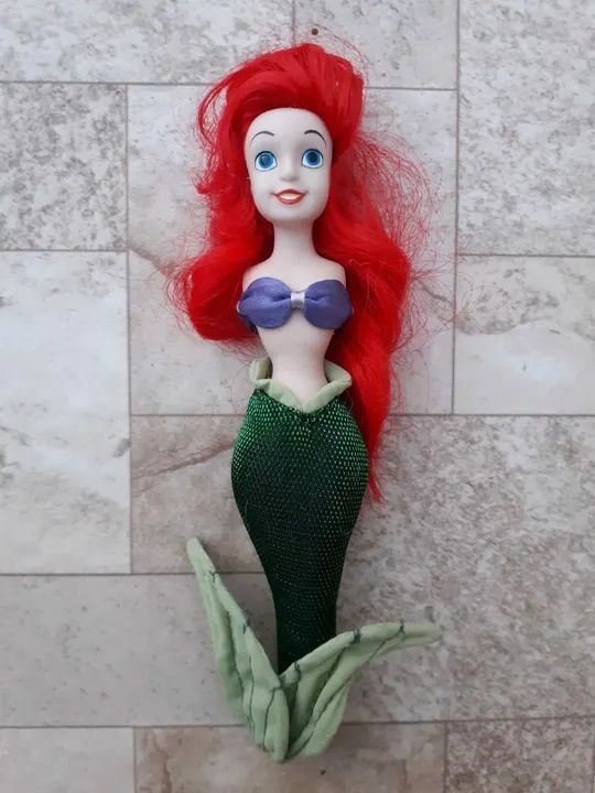 Pequena Sereia porcelana 