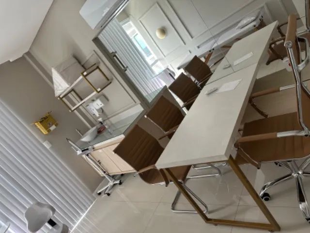 Passo ponto de clínica (estrutura da clínica e não o imóvel)