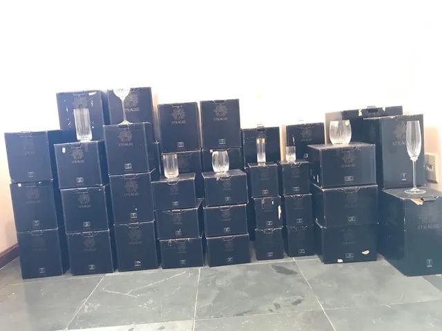 Bateria de copos de cristal lapidado da marca Strauss. - Foto 4