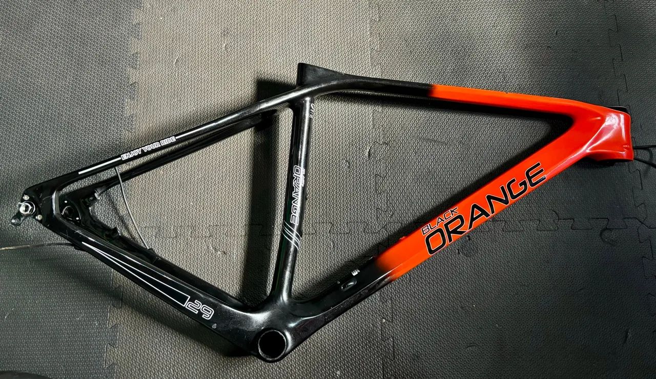 Vendo "Quadro" de Carbono MTB 29 - Foto 2