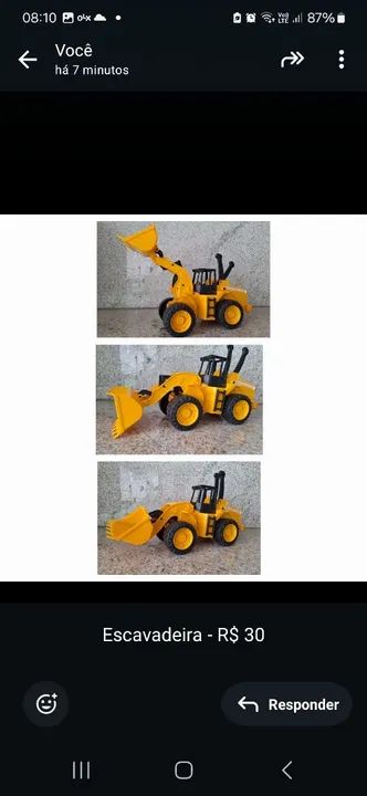 Escavadeira trator com controles