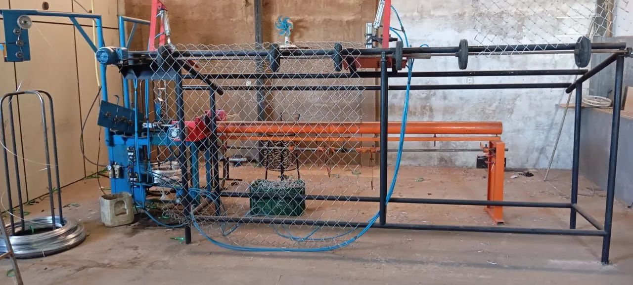 Máquina Tela Alambrado automática