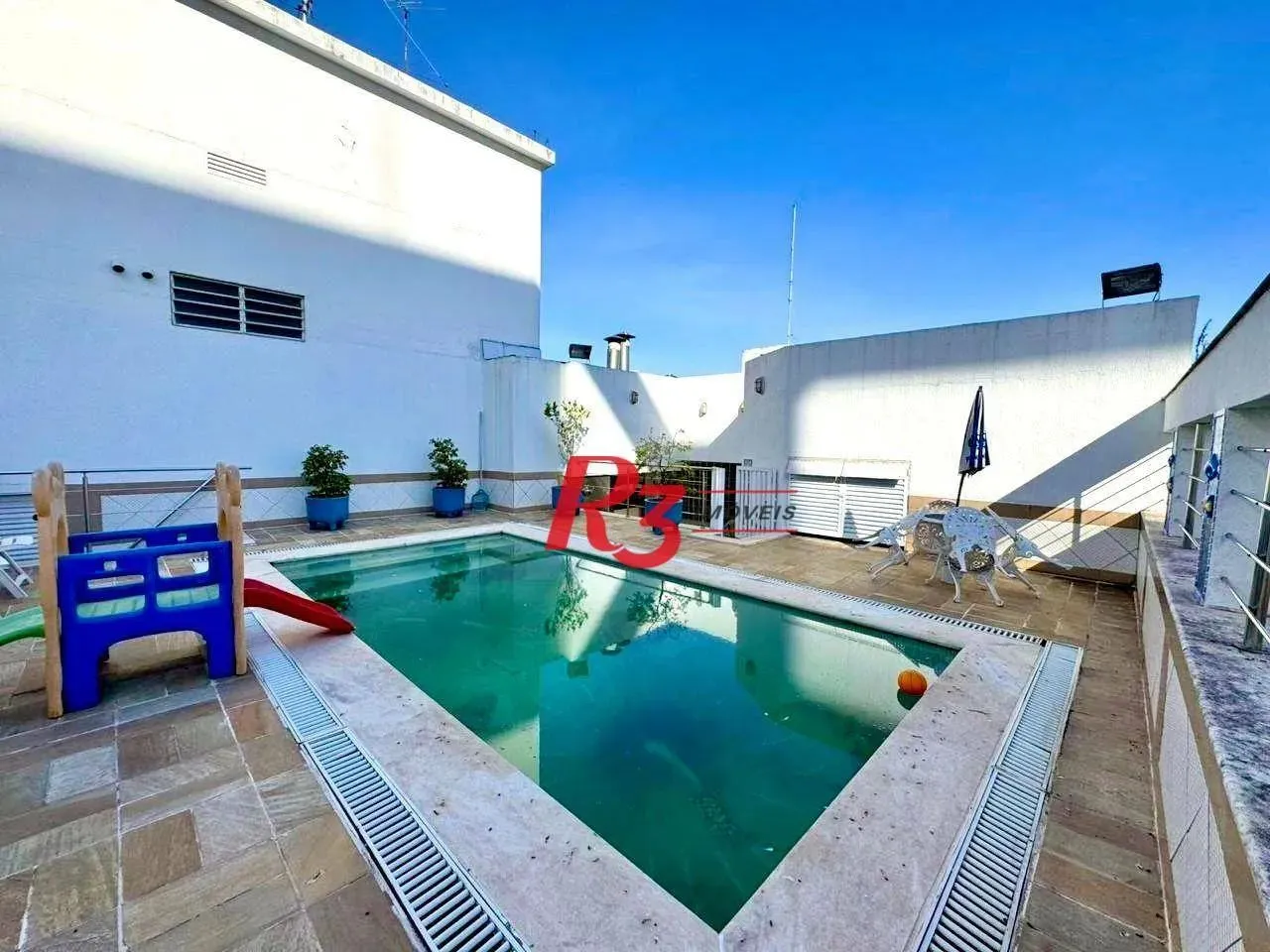 Cobertura com piscina e 4 dormitórios para alugar, 746 m² por R$ 20.000/mês - Gonzaga - Sa