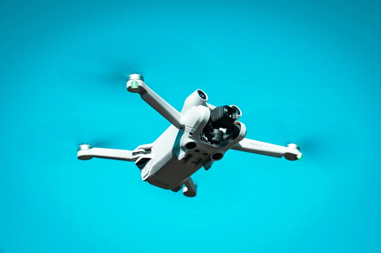 Drone DJI Mini 3 Pro - FLY MORE COMBO