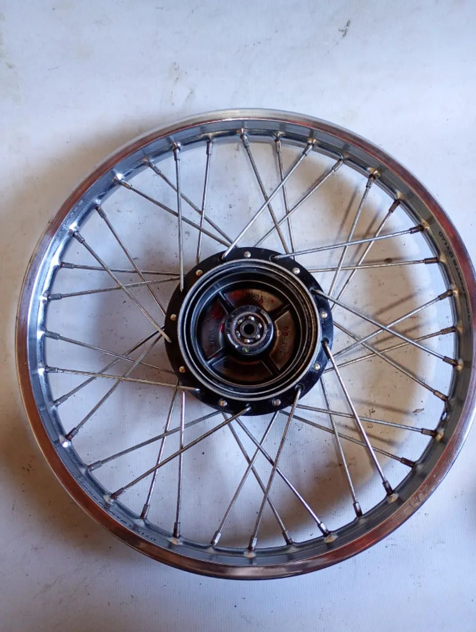 VENDO RODA TRASEIRA DA CRYPTON T 115 (COMPLETA) - Foto 3