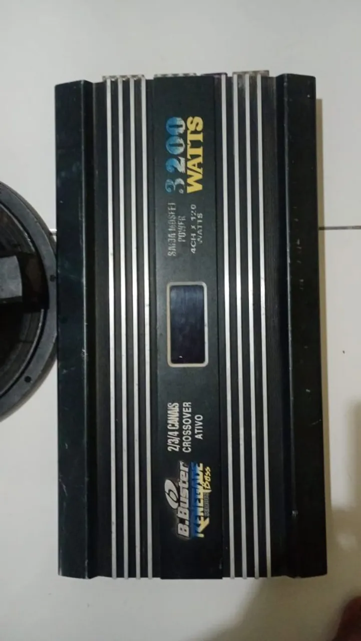 Amplificador B.buster Renegade 3200 Watts + BOCA DE 12 4000W