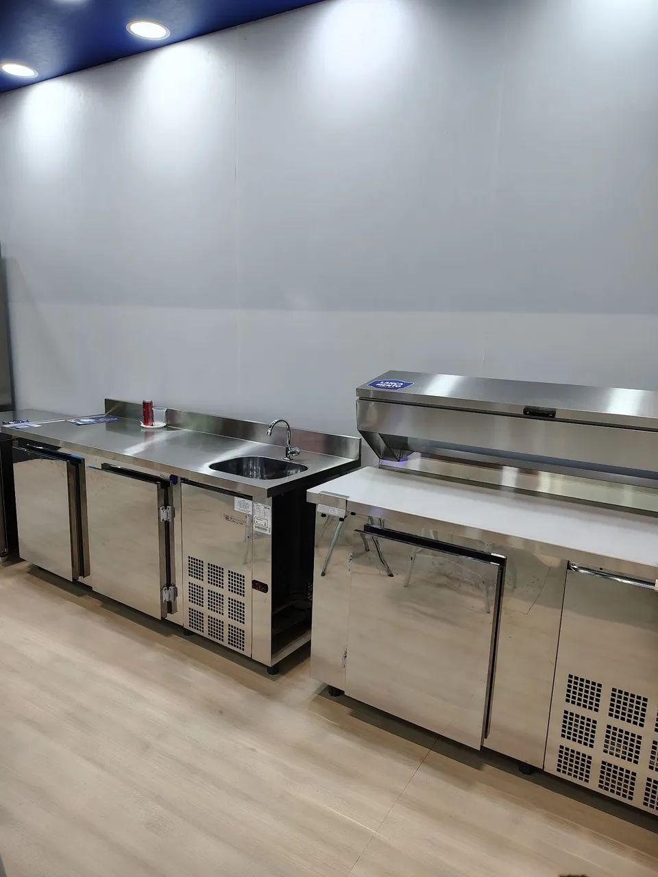 Gelopar Expositores Refrigerados - Para Comércio - Foto 5