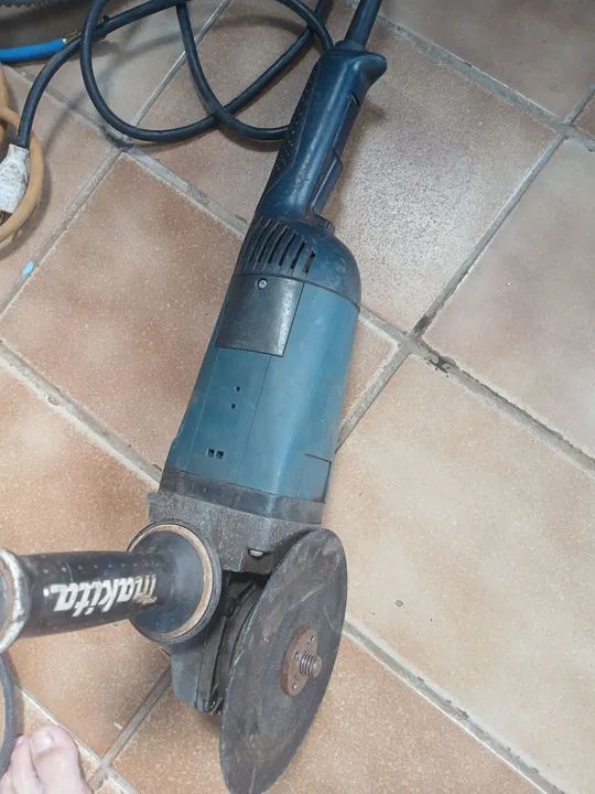 Lixadeira profissional 