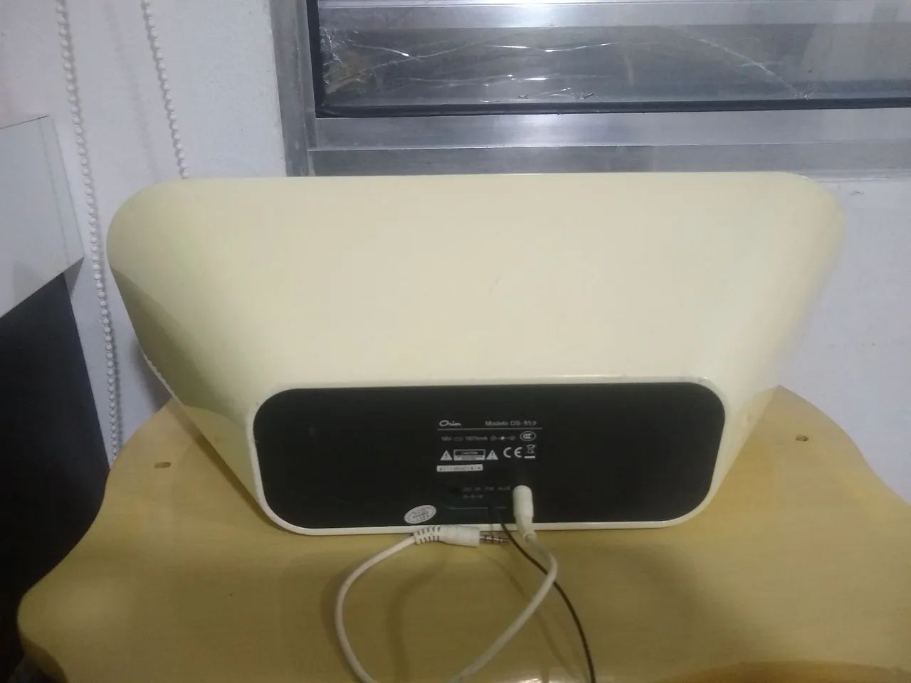Caixa de som com radio e adaptador bluetooth - Foto 3