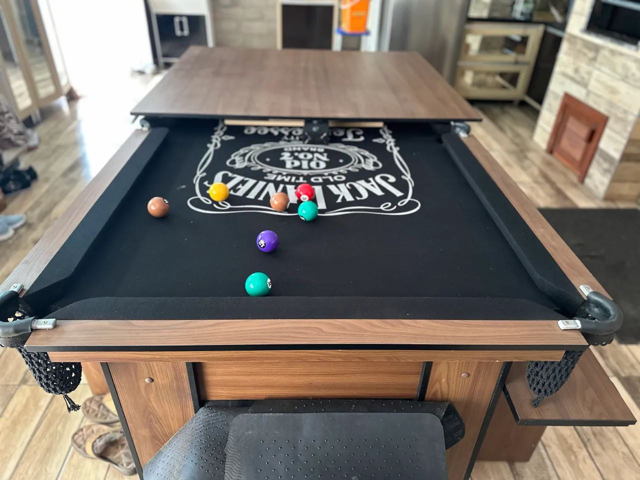 Mesa de sinuca64316477425666120