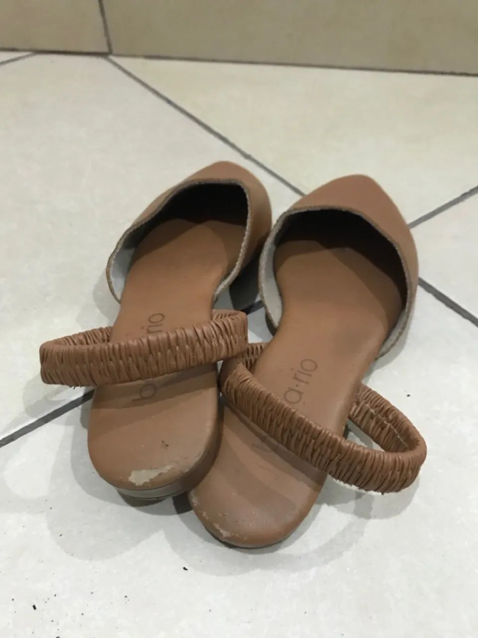 Sandália Slingback de Couro Marrom - Foto 2