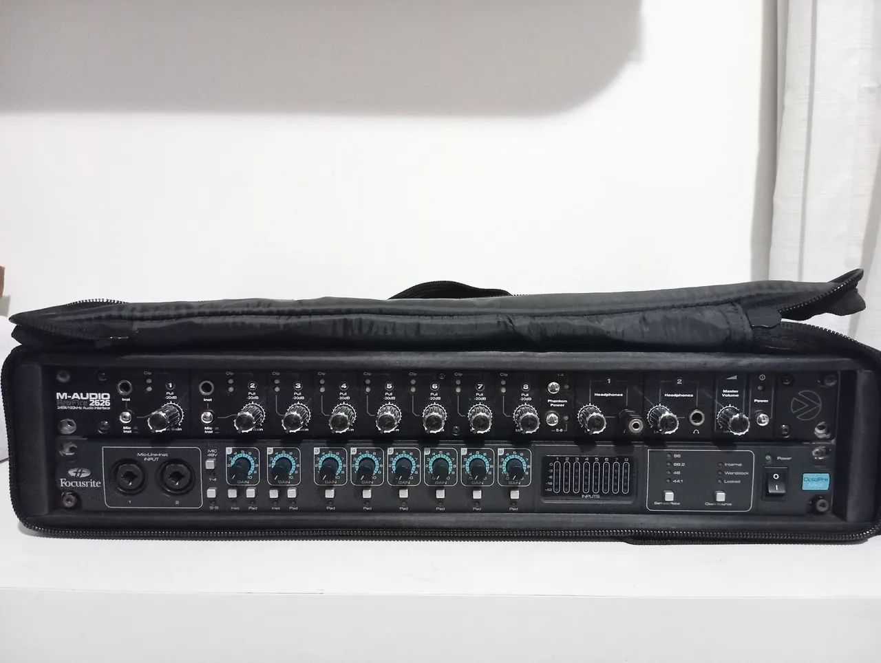 Interface de Áudio M-Audio 2626