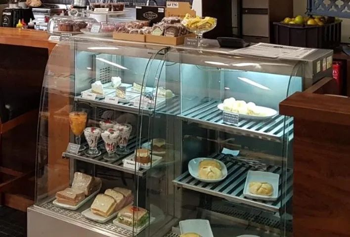 OFERTA RELÂMPAGO!!! MÊS DO CONSUMIDOR!!! Balcão Vitrine Expositor Refrigerado Inox - Foto 2