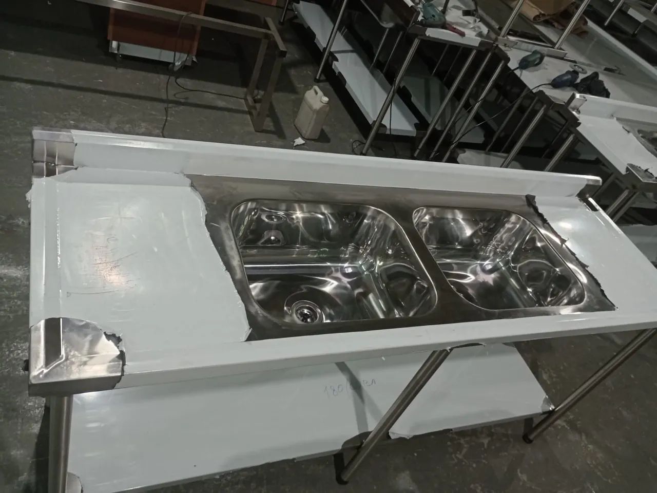 Pia Dupla em Aço Inoxidável - Equipamento para Comércio