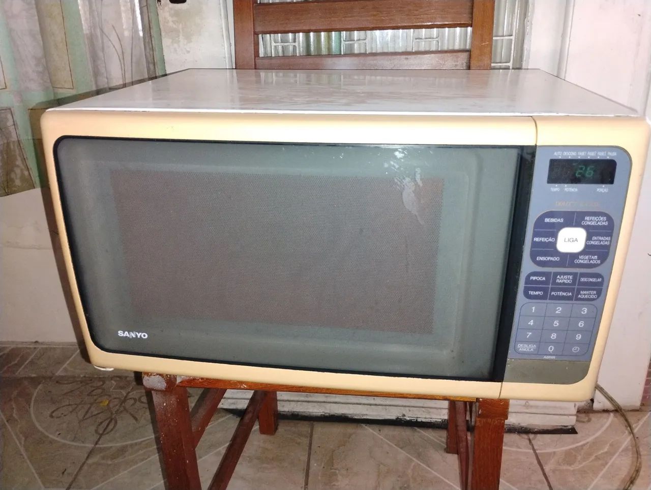 Micro-ondas Sanyo 35 Litros 110V em Ótimo Estado - Foto 3