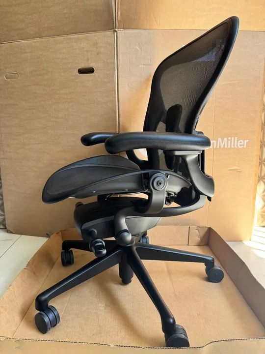 Cadeira herman miller new aeron B onyx black completa 2024+NF - Foto 2