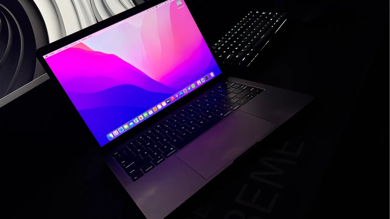 macbook pro i7 16gb ram 256gb ssd macbook pro i7 16gb ram 256gb ssd