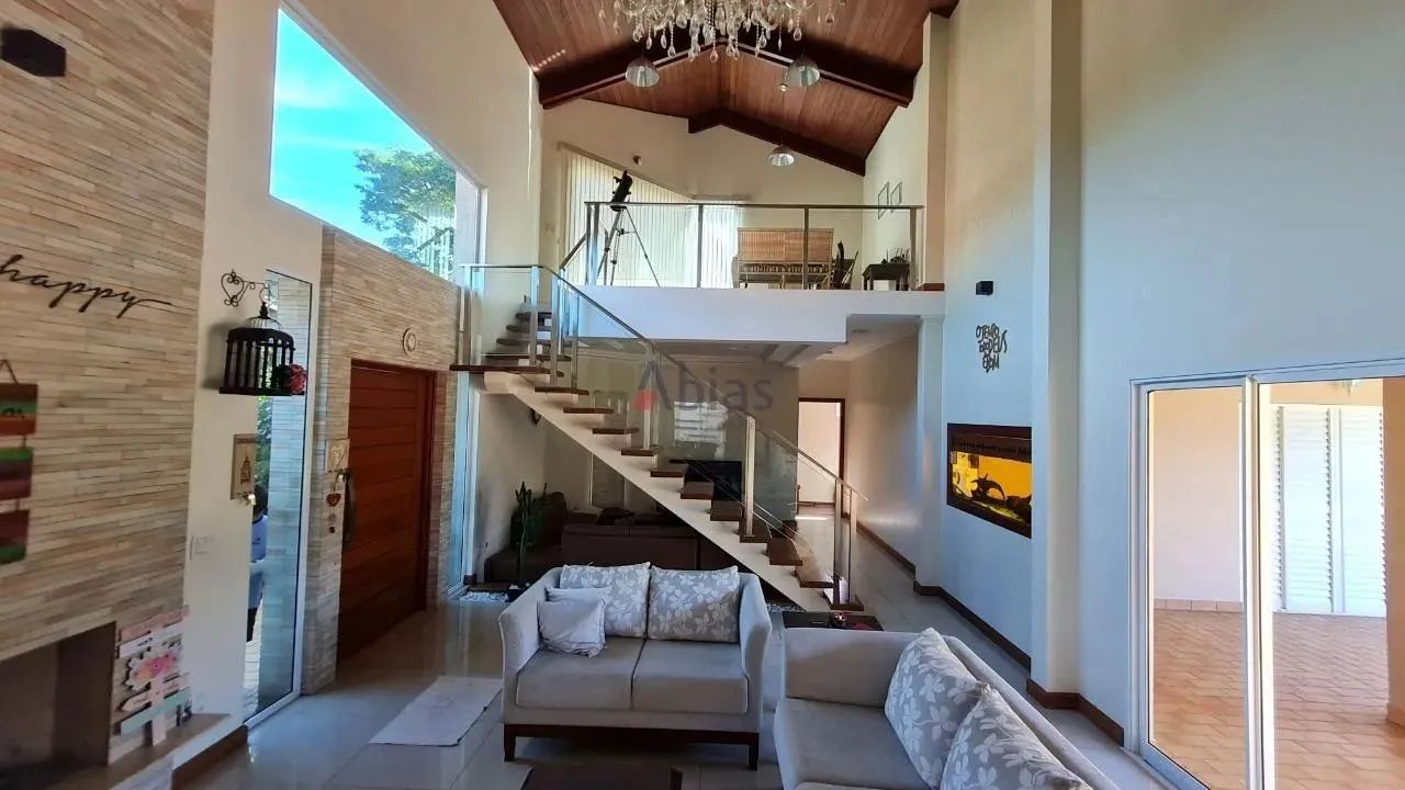 Casa à Venda em Vila Pinhal - 5 Dormitórios, 360m² - Foto 4