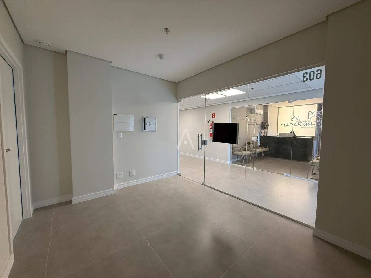 Sala para locação no centro de Cascavel Pr - Foto 3