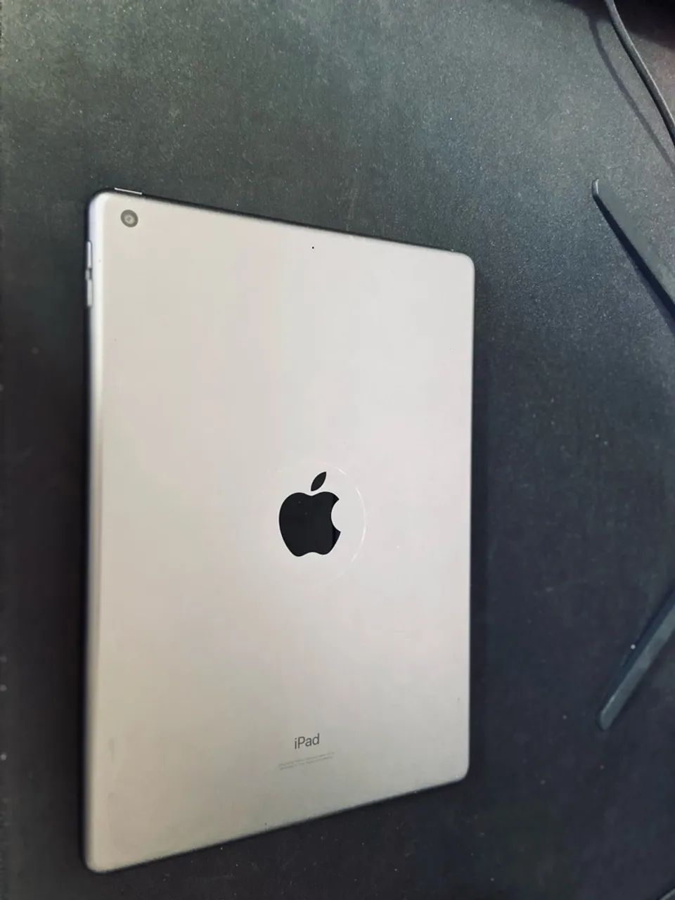 iPad de 8ª geração - Wi-Fi - 128GB - Caneta inclusa - Foto 2