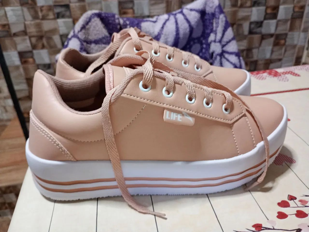 Tênis feminino rosê, nunca usado