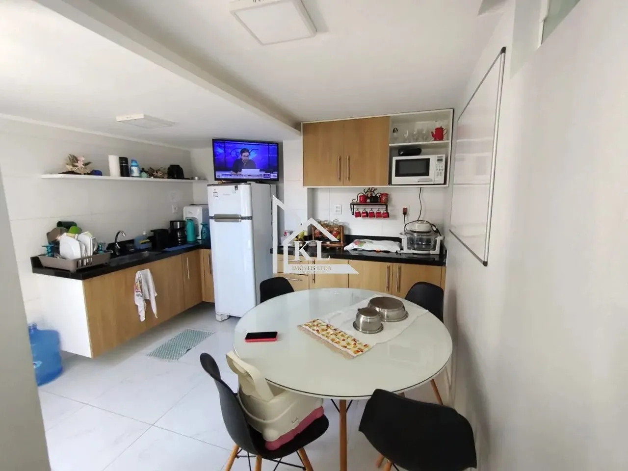 Casa comercial no Conjunto Ponta Negra