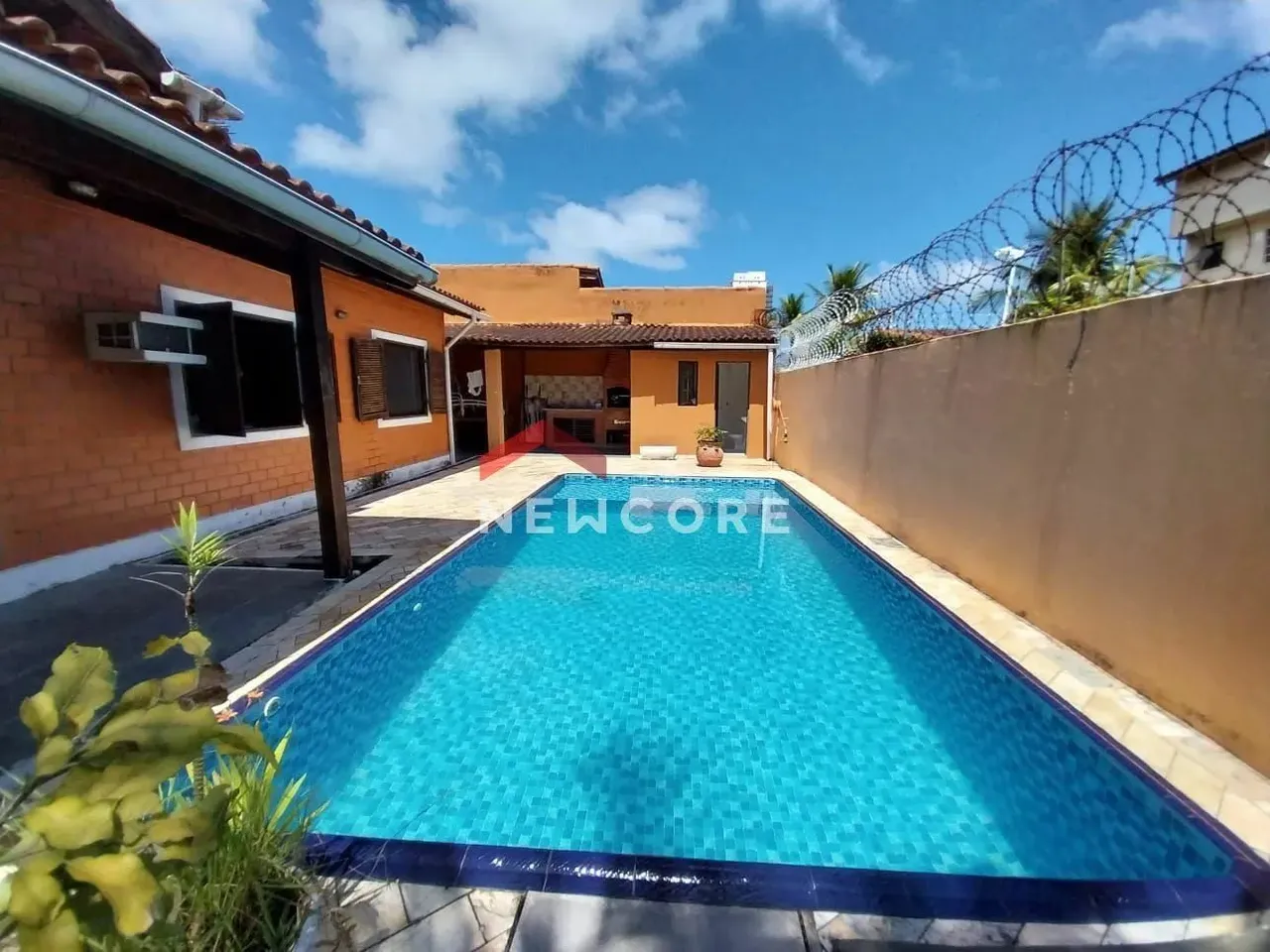 Casa em Rua Camélia - Enseada - Guarujá/SP