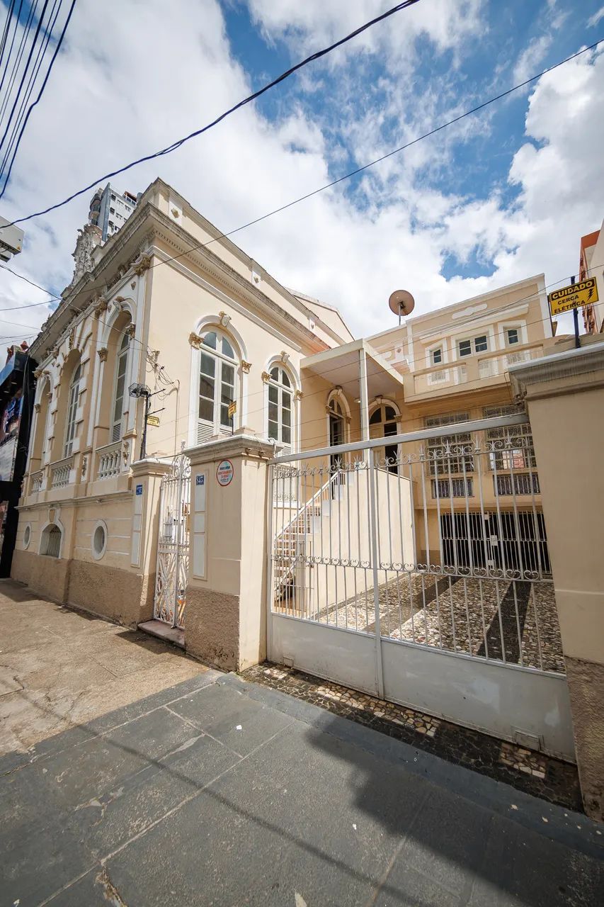 Imóvel comercial à venda na Cidade Velha | Fala com a Garantia!