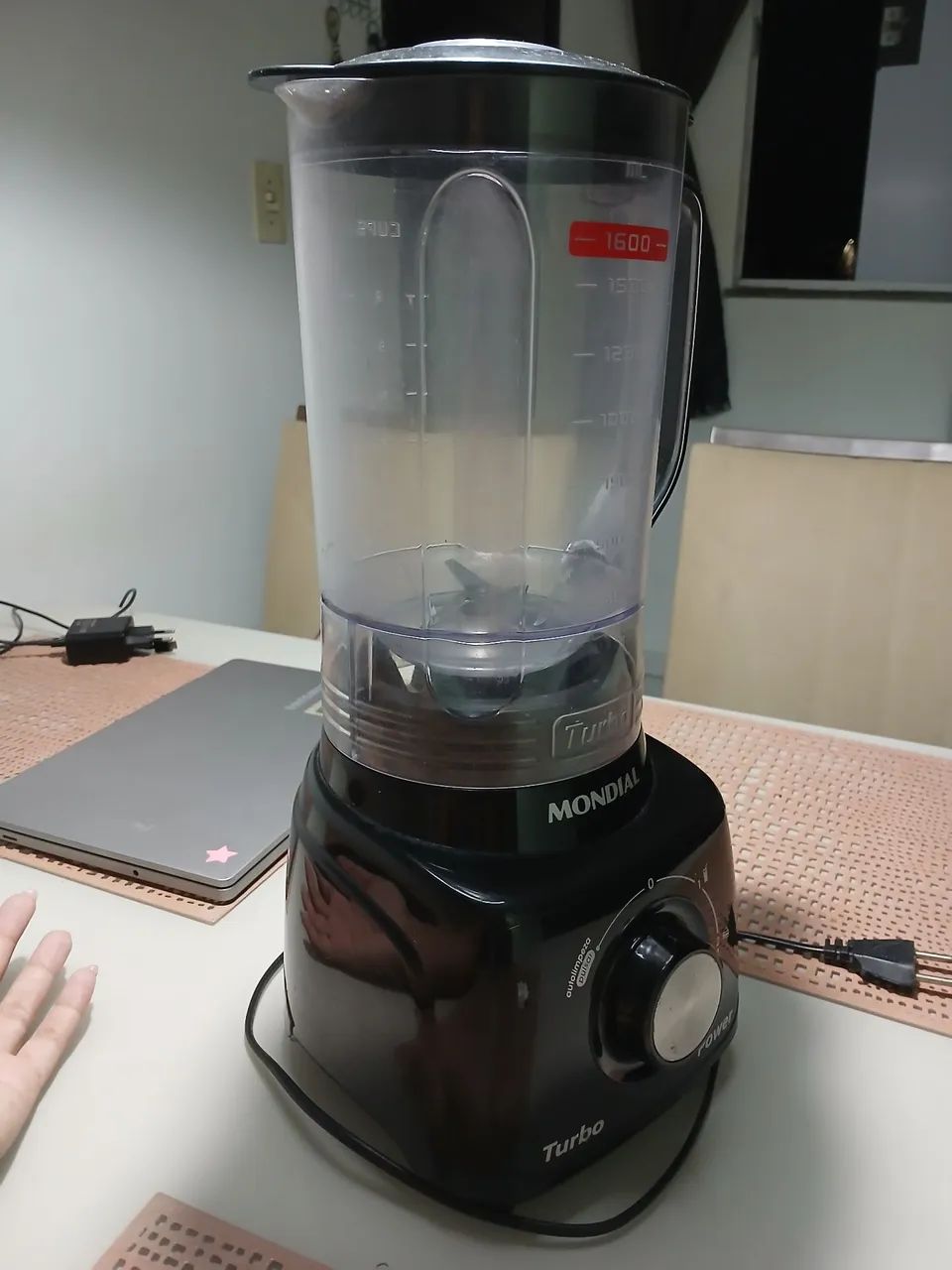 Liquidificador Mondial Turbo - Potente e Versátil - Foto 2