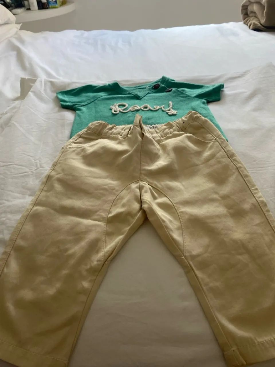 Conjunto de roupa para bebê - Camiseta e Calça - Foto 2