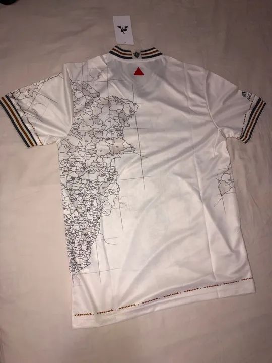 Camisa Oficial do Atlético Mineiro( autografada pelos jogadores ). - Foto 5