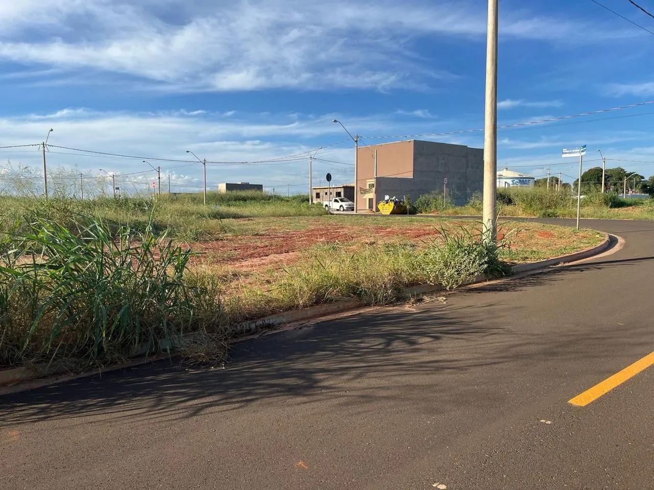 VENDE-SE TERRENO QUITADO E-PARQUE LESTE