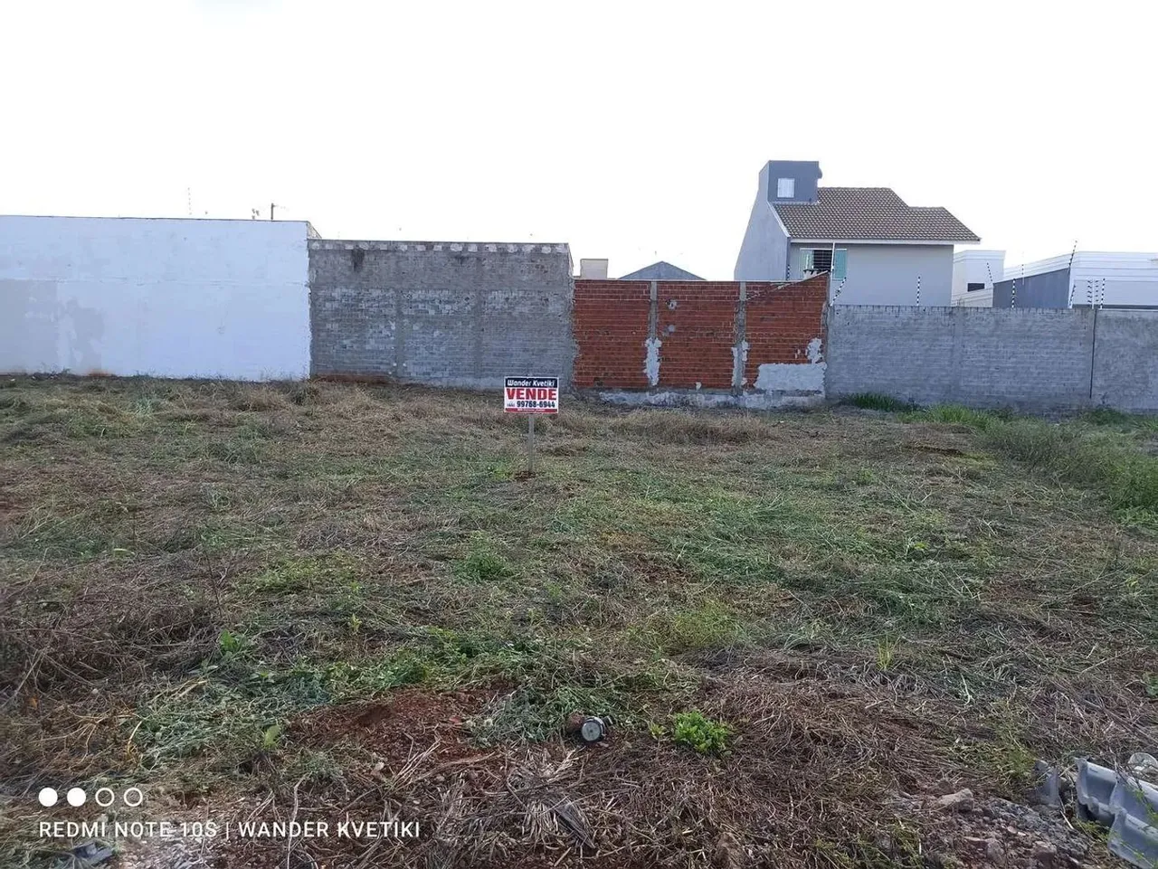 Lote em Rua Pioneiro David Rodrigues Ferreira - Jardim Oriental - Maringá/PR