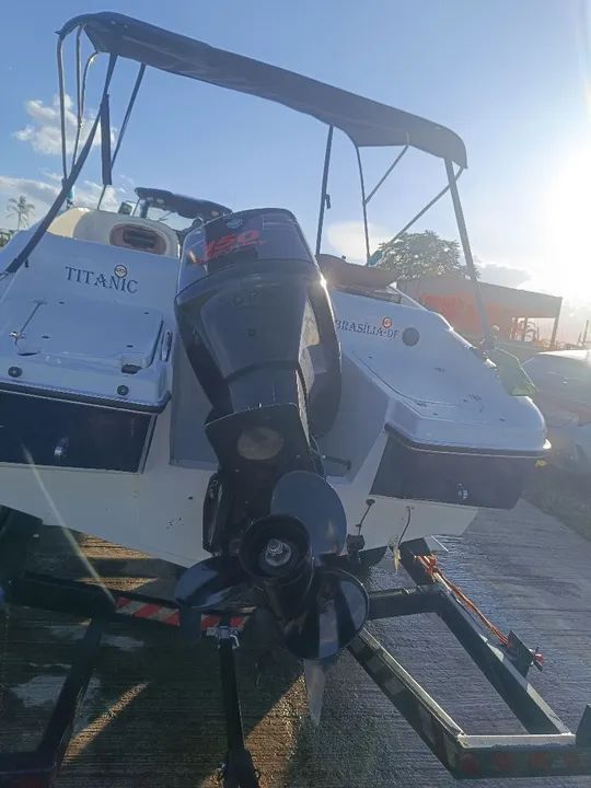 Lancha 17 pés super conservado motor 150 Hp Mercury - Foto 9