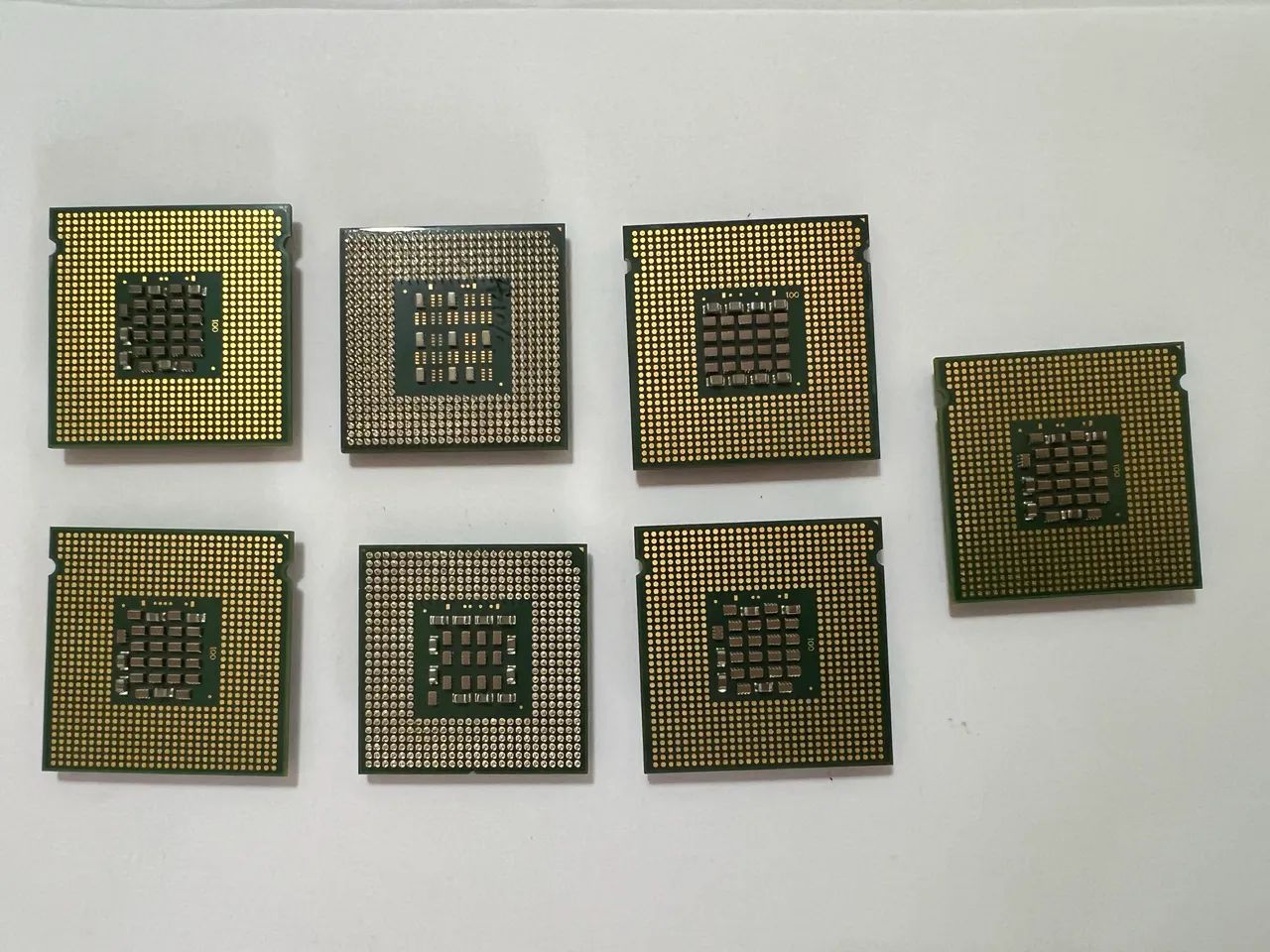 Lote de processadores Intel Pentium 4 Vintage, com 7 processadores. - Foto 3