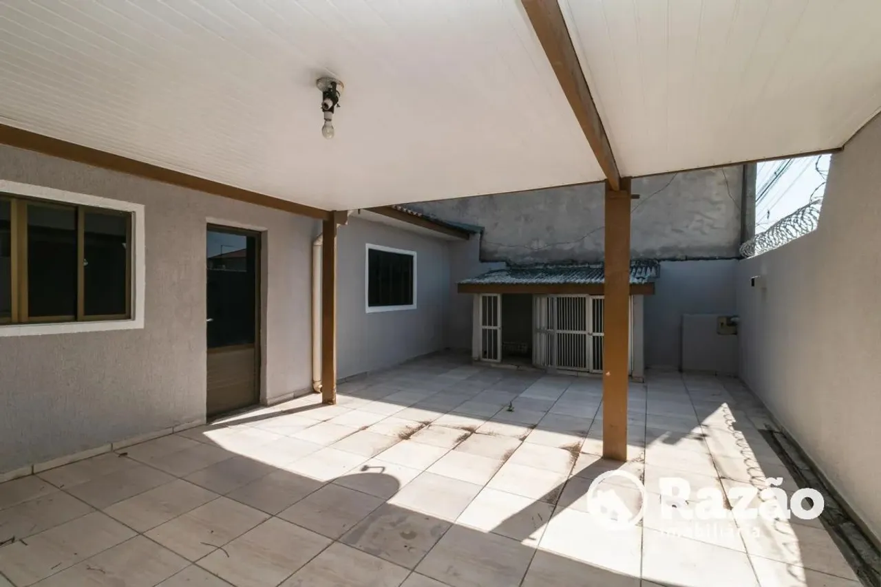 Casa no Pinheirinho de 94 m² com 3 quartos - 04861.001-RZ