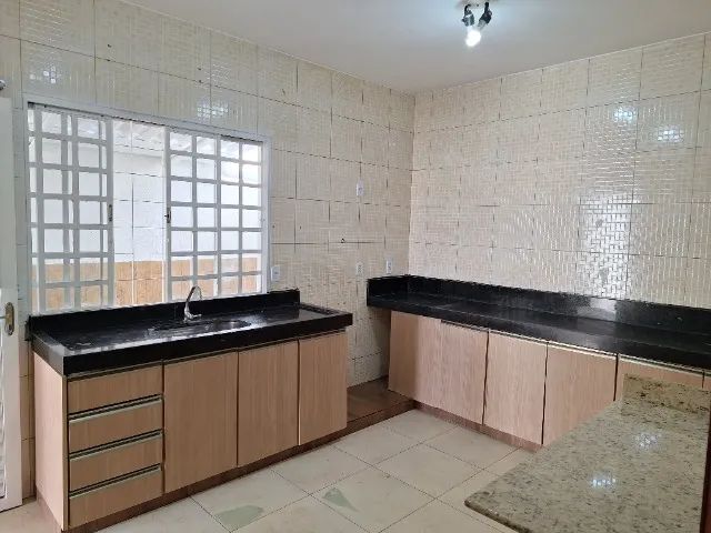 Senador Canedo - Excelente Casa 3 quartos em ótima localização no Jardim Todos os Santos - Foto 4