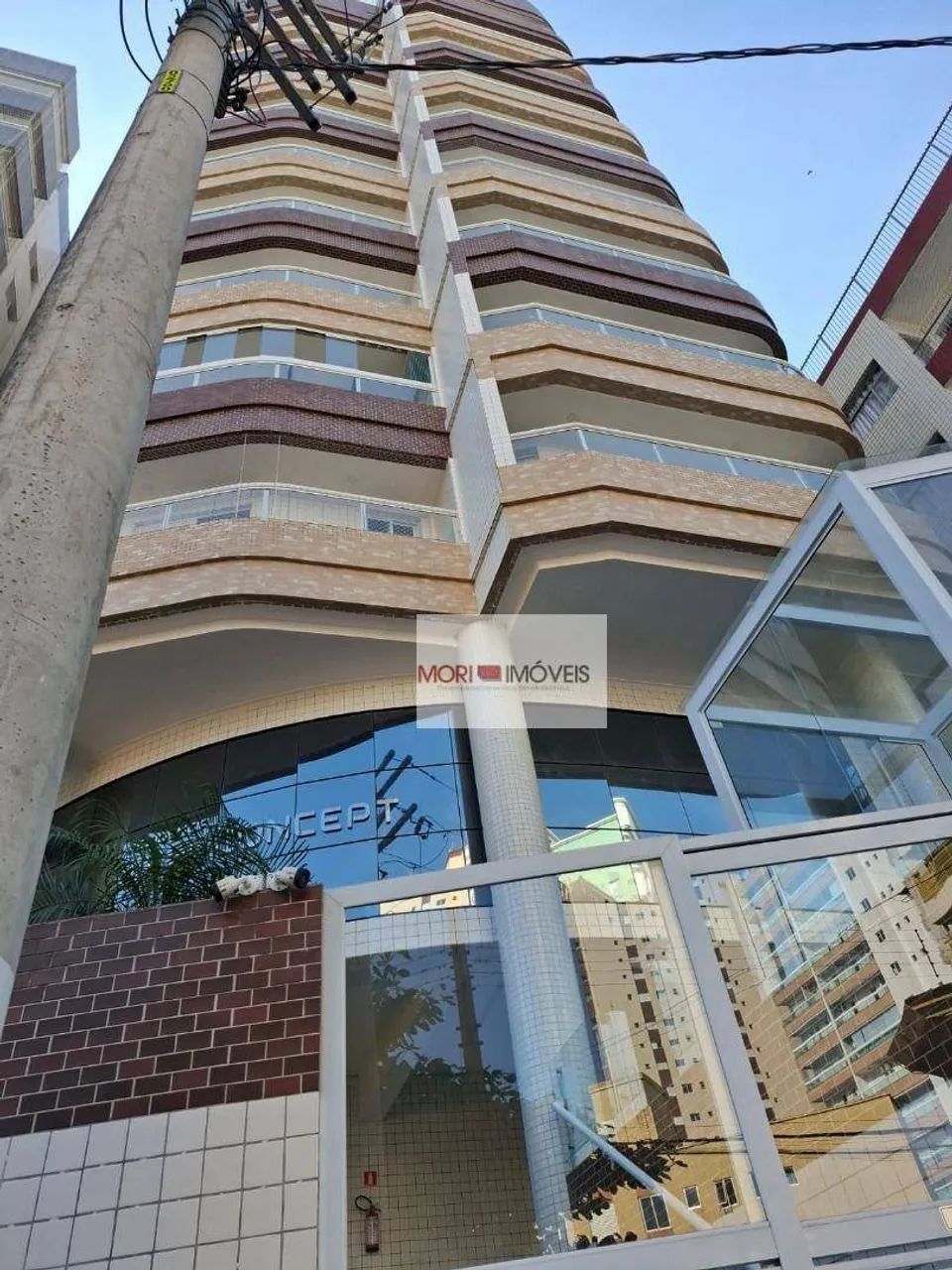 Apartamento com 2 dormitórios para alugar, 79 m² por R$ 3.710,00/mês - Vilamar - Praia Gra