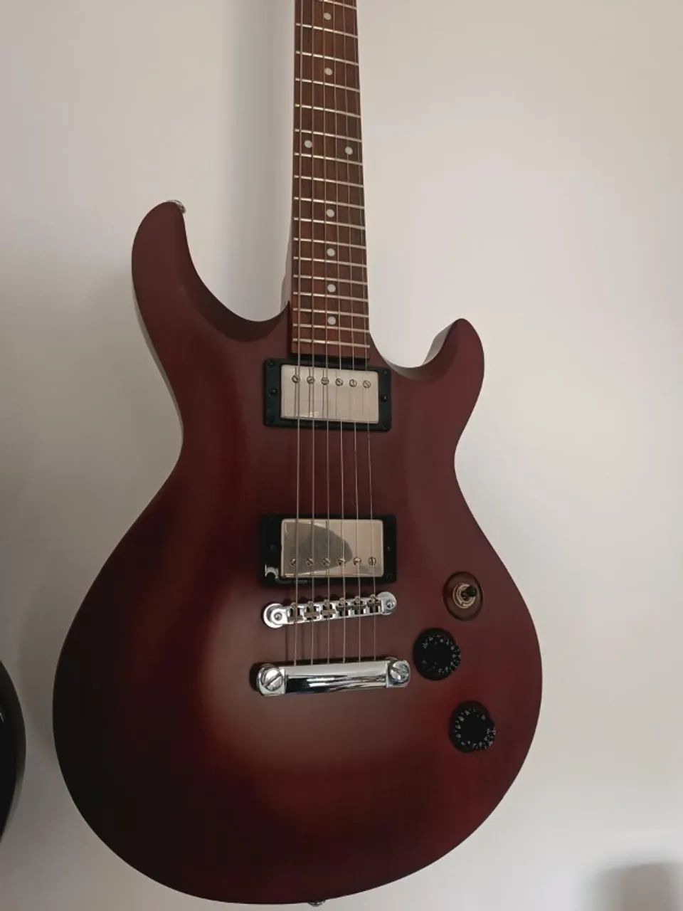 Guitarra Cort M200 + Cube Baby - Foto 3