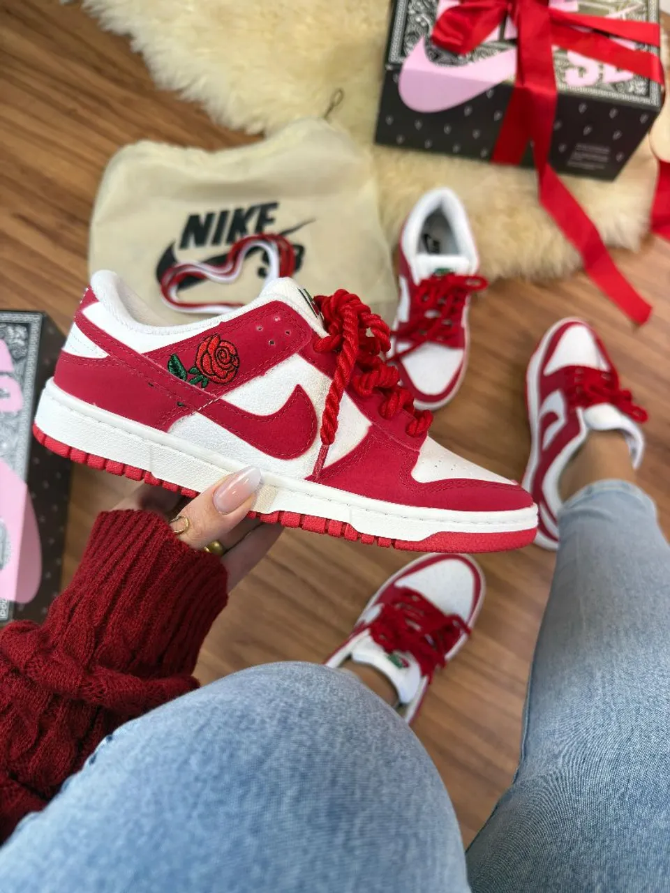 Nike Dunk Low Rose - Edição Especial
