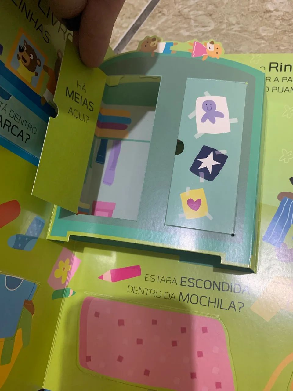 5 livros infantis, um com POP UP - Foto 2