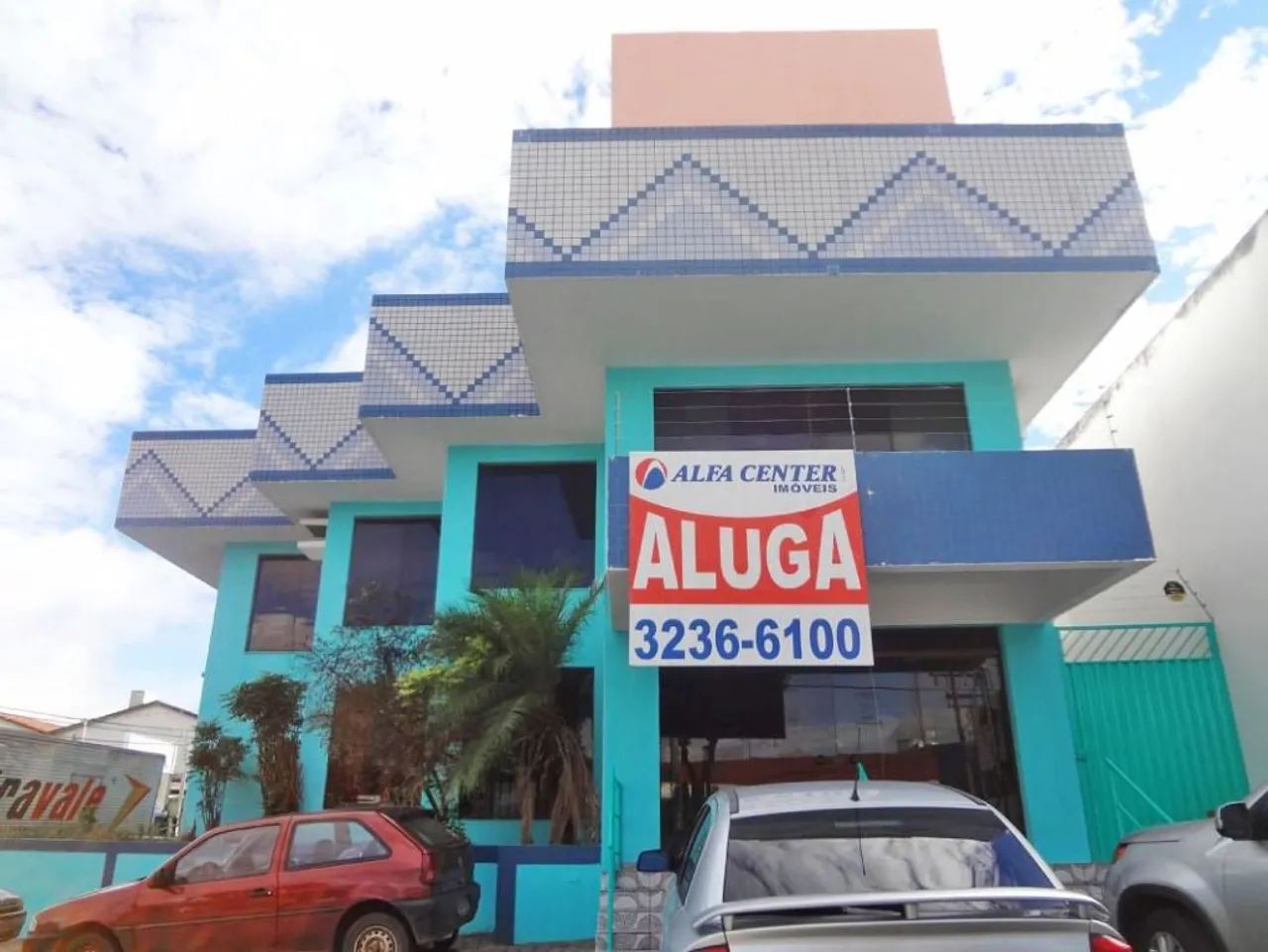 Prédio de 1070 m² disponível para alugar por R$ 28.000 mensais no Setor Campinas - Goiânia
