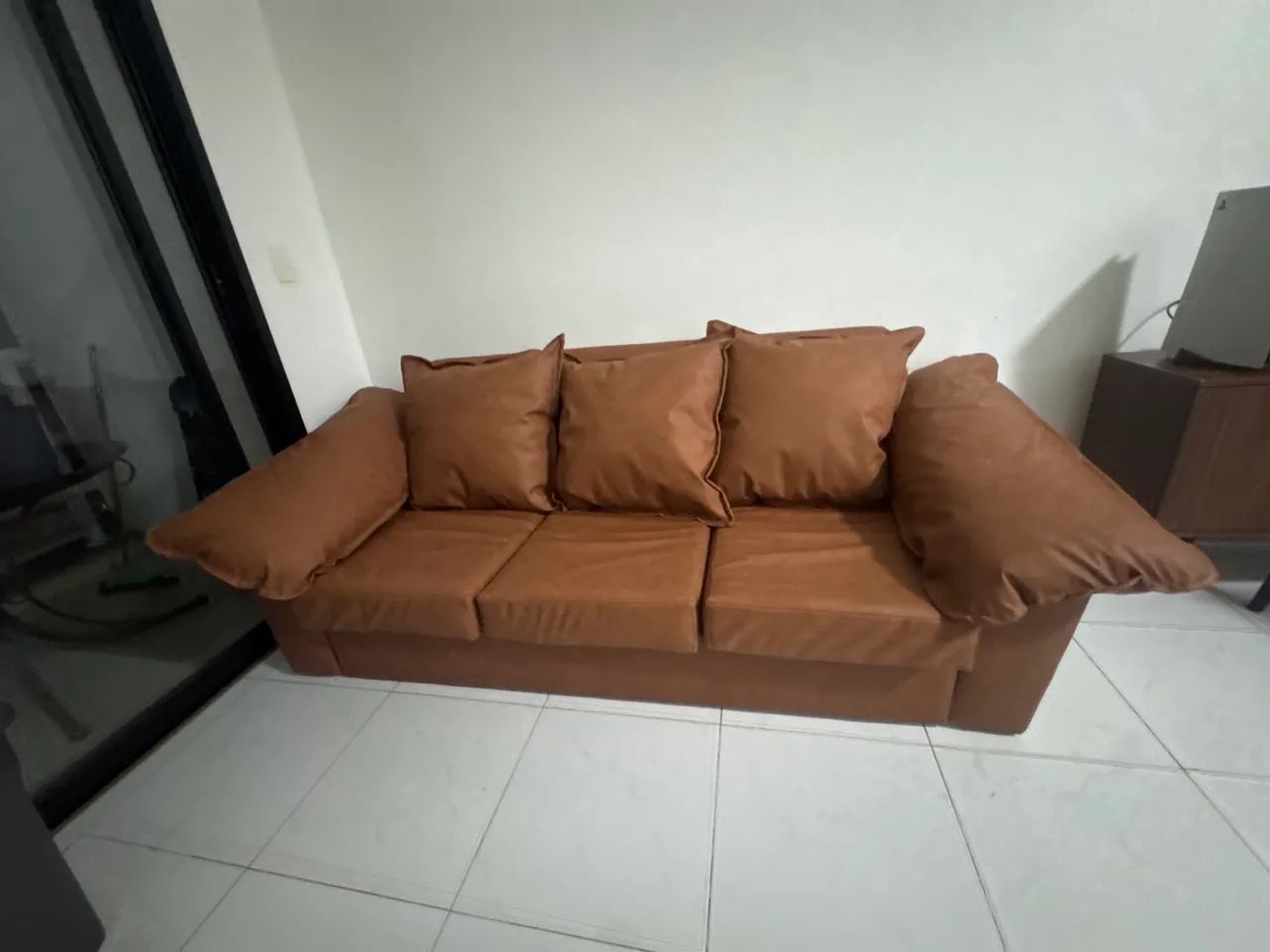 Sofa de couro 3 lugares