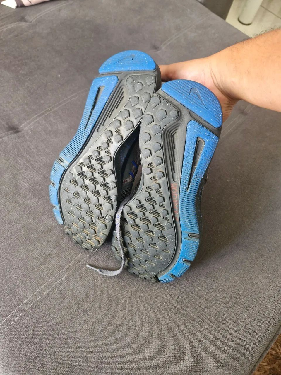 Tênis Nike Cinza N°42 - Foto 3