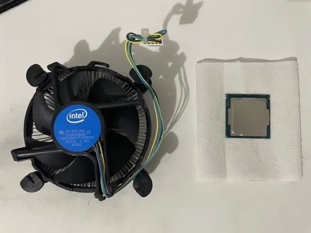 Processador Intel i3-8100 3.60GHz