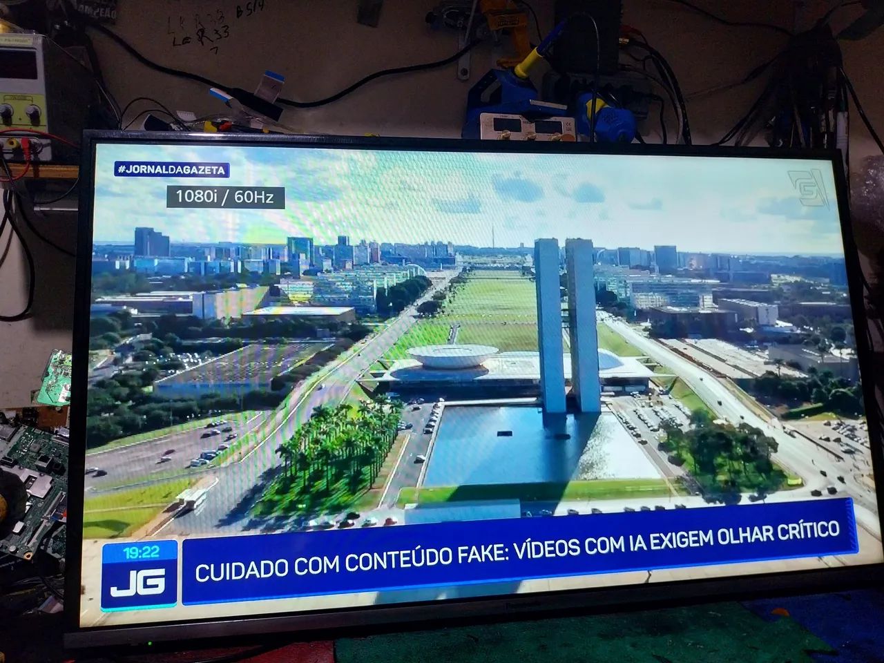 Tv 42 smart Wi-Fi YouTube panasonic  - Foto 3